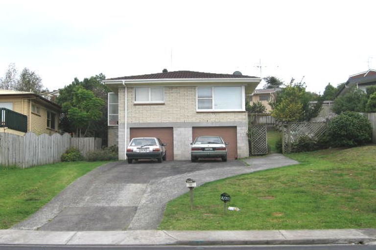 Photo of property in 2/21 Lingfield Street, Glenfield, Auckland, 0629