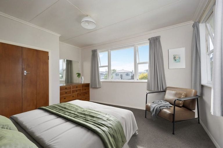 Photo of property in 12 Murch Place, Tawhero, Whanganui, 4500