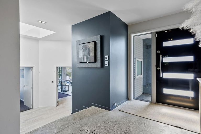 Photo of property in 50 Shandon Road, Vauxhall, Dunedin, 9013