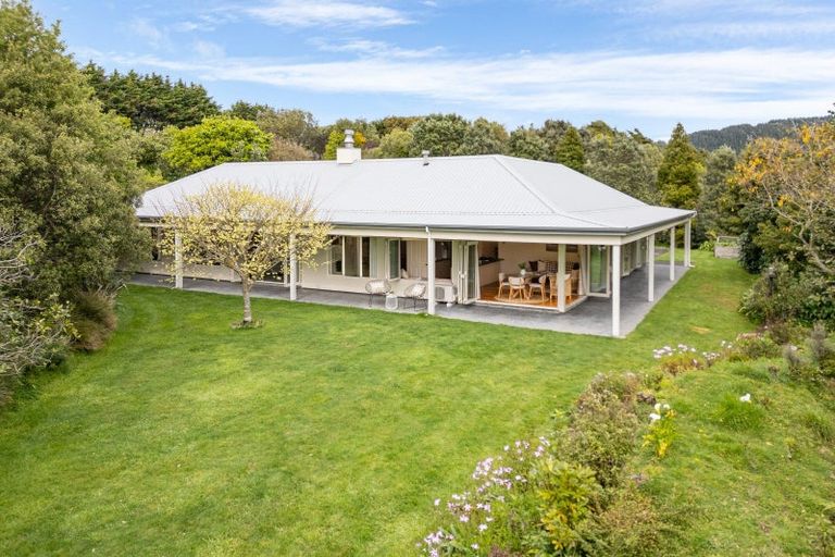 Photo of property in 30 Gladys Scott Place, Tawa, Wellington, 5028