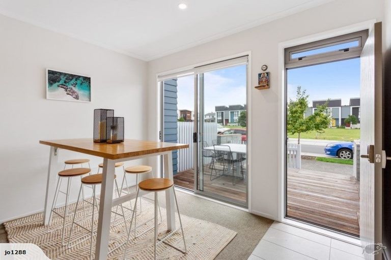 Photo of property in 21 Rangihina Road, Hobsonville, Auckland, 0616