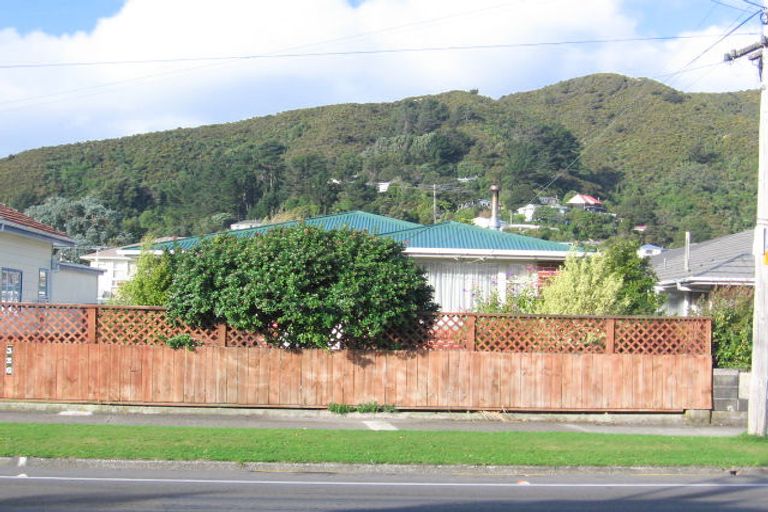 Photo of property in 326 Waiwhetu Road, Fairfield, Lower Hutt, 5011