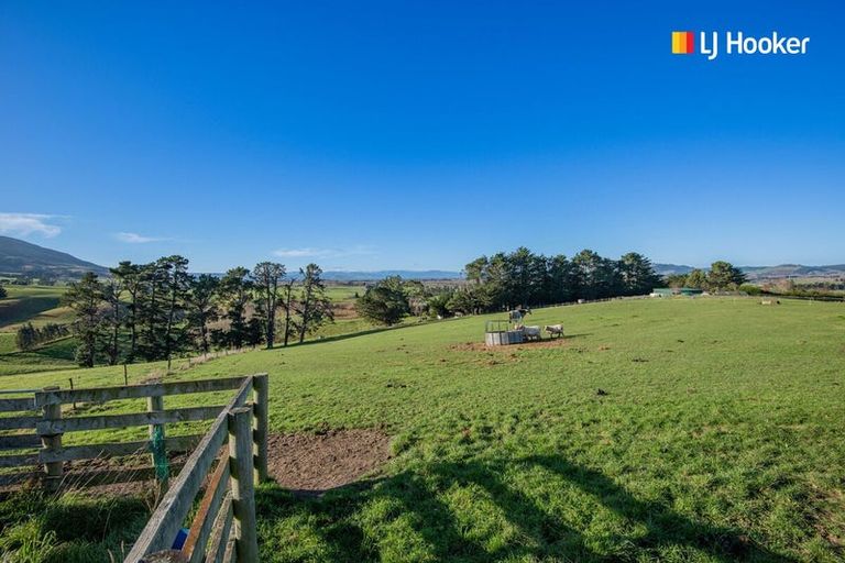 Photo of property in 796 Maungatua Road, Berwick, Outram, 9073
