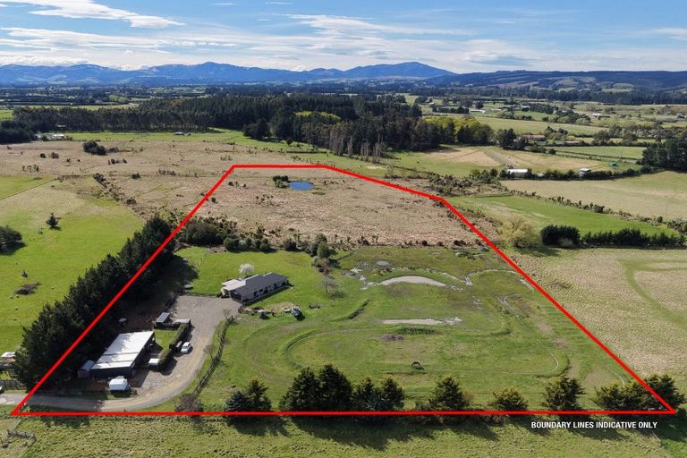 Photo of property in 166 Swamp Road, Loburn, Rangiora, 7472