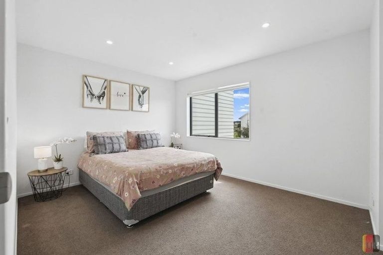 Photo of property in 9 Adlam Lane, Takanini, 2112