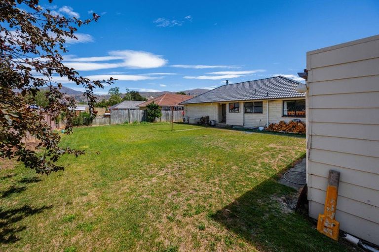 Photo of property in 5 Coach Court, Cromwell, 9310