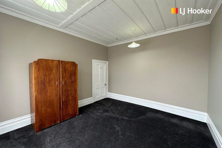 Photo of property in 255 Oxford Street, South Dunedin, Dunedin, 9012