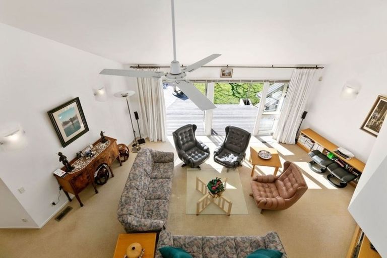 Photo of property in 27 Craig Road, Milford, Auckland, 0620