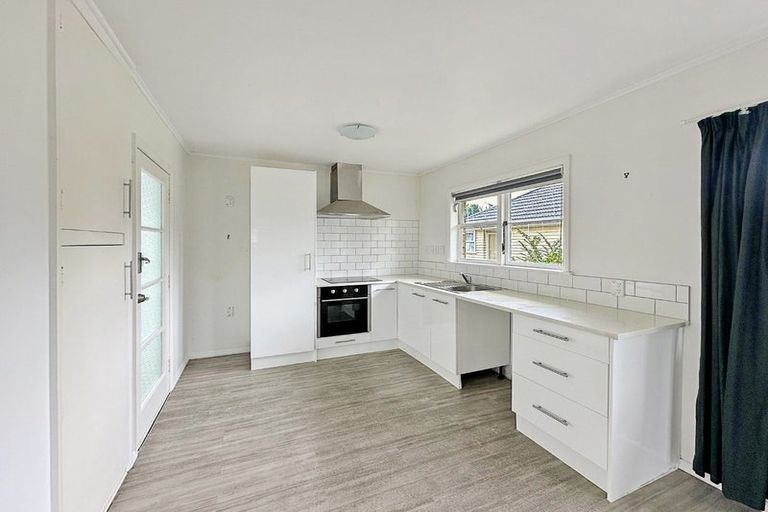 Photo of property in 11 Mcdougall Street, Manurewa East, Auckland, 2102
