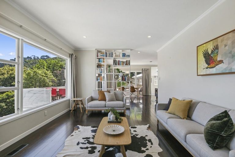 Photo of property in 2 Poona Street, Khandallah, Wellington, 6035