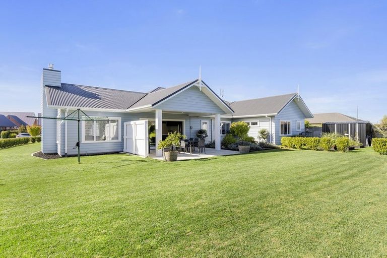 Photo of property in 31 Jarrett Terrace, Leamington, Cambridge, 3432