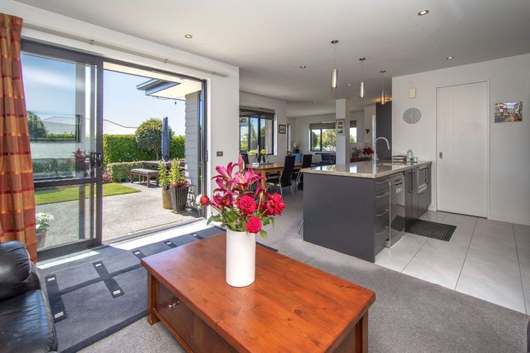 Photo of property in 29 Whakatipu Street, Pegasus, 7612