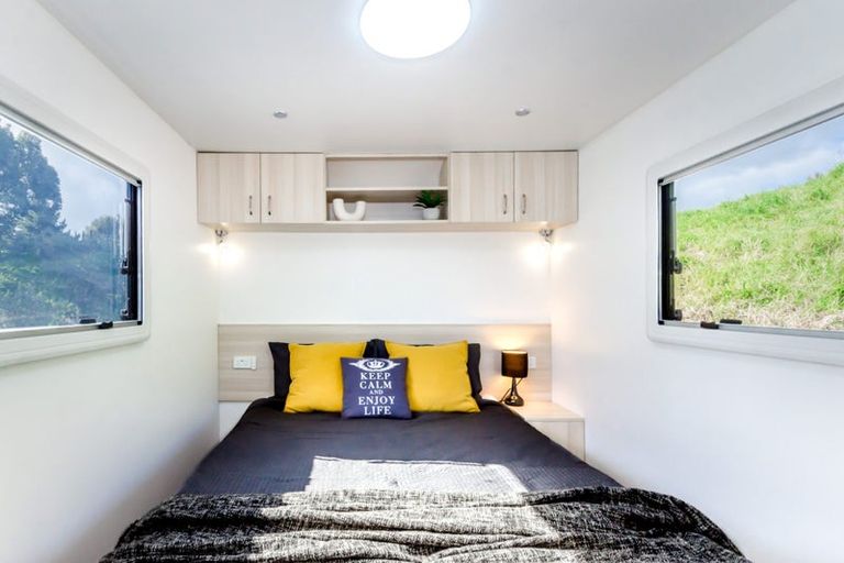 Photo of property in 22 Flaxmere Street, Waikanae Beach, Waikanae, 5036