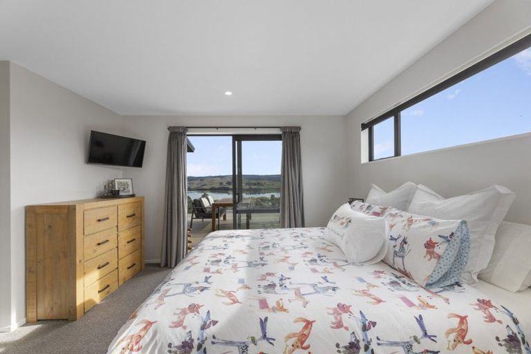 Photo of property in 6 Kingsgate Lane, Waihola, Milton, 9073