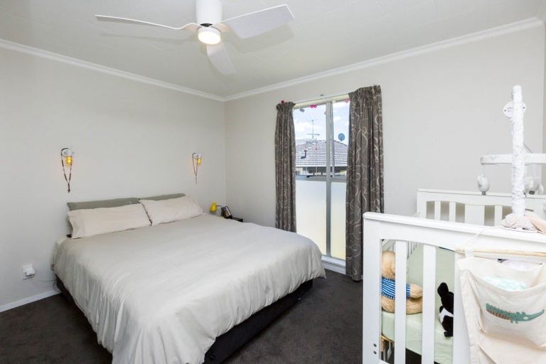 Photo of property in 67 Kamahi Street, Stokes Valley, Lower Hutt, 5019