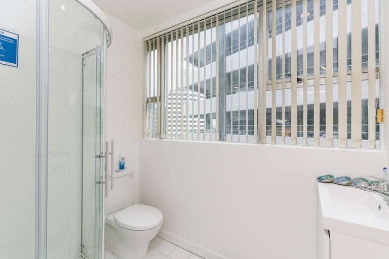 Photo of property in Regency Apartments, 3a/49 Manners Street, Te Aro, Wellington, 6011