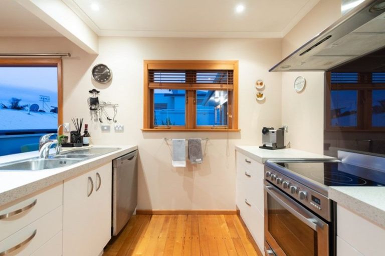 Photo of property in 113a Oceanview Road, Mount Maunganui, 3116