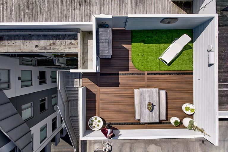 Photo of property in Trinity Apartments, 806/19 College Street, Te Aro, Wellington, 6011