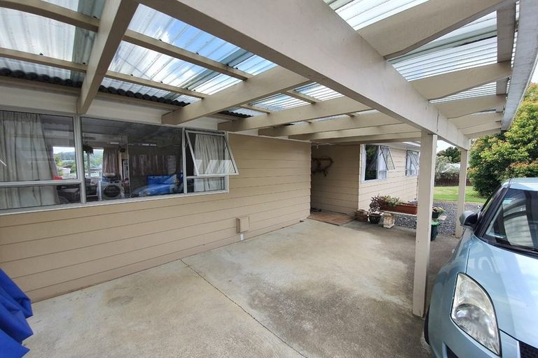 Photo of property in 37 Boundary Road, Opaheke, Papakura, 2113