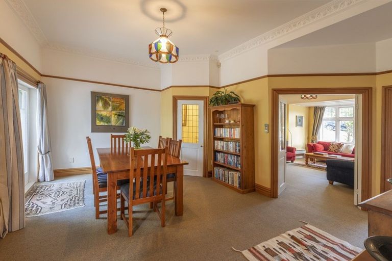 Photo of property in 5 Derby Street, Mount Victoria, Wellington, 6011