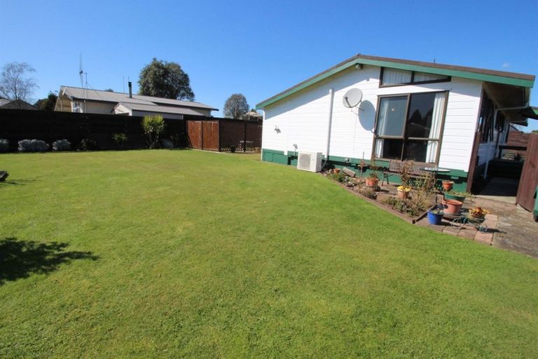 Photo of property in 28 Waitangi Place, Tokoroa, 3420