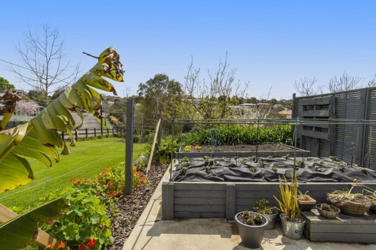 Photo of property in 15 Riverstone Drive, Welcome Bay, Tauranga, 3112