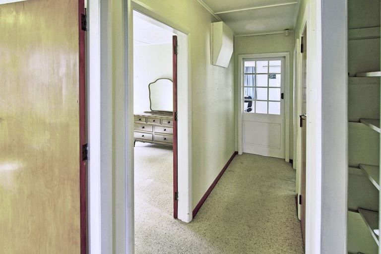 Photo of property in 248 High Street North, Carterton, 5713