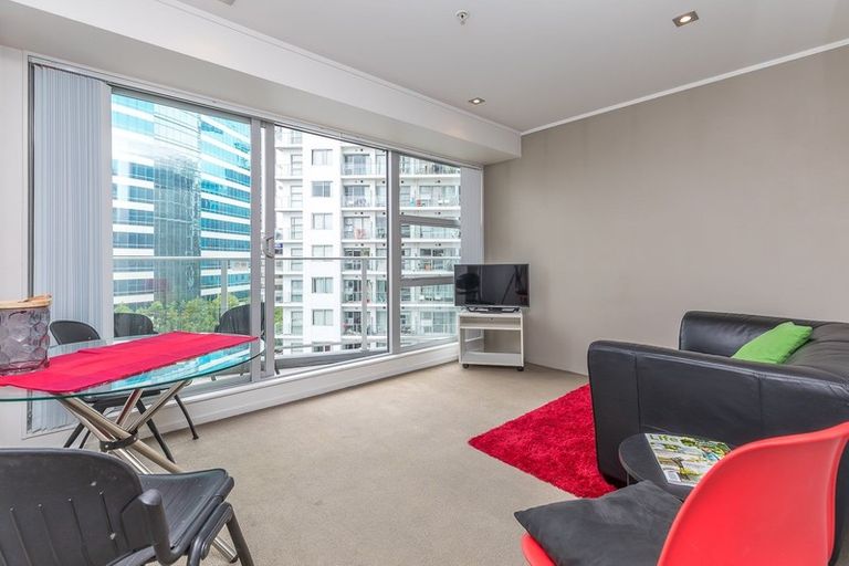 Photo of property in The Volt Apartments, 802/430 Queen Street, Auckland Central, Auckland, 1010