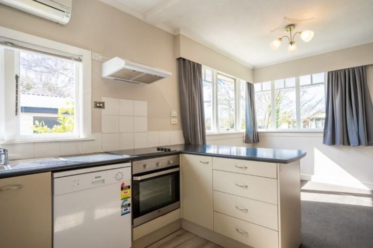 Photo of property in 35 Buccleugh Street, Phillipstown, Christchurch, 8011