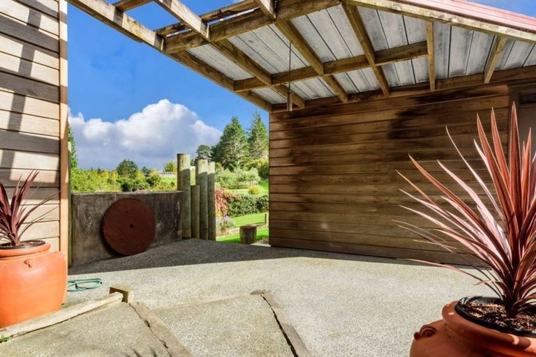 Photo of property in 60 Selman Road, Dairy Flat, Albany, 0794