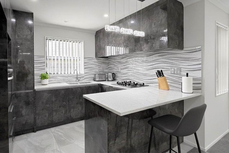 Photo of property in 18b Calvert Avenue, Mangere East, Auckland, 2024