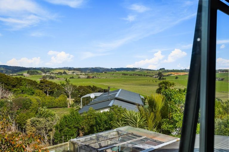 Photo of property in 93 Hamilton Road, Waimauku, 0881