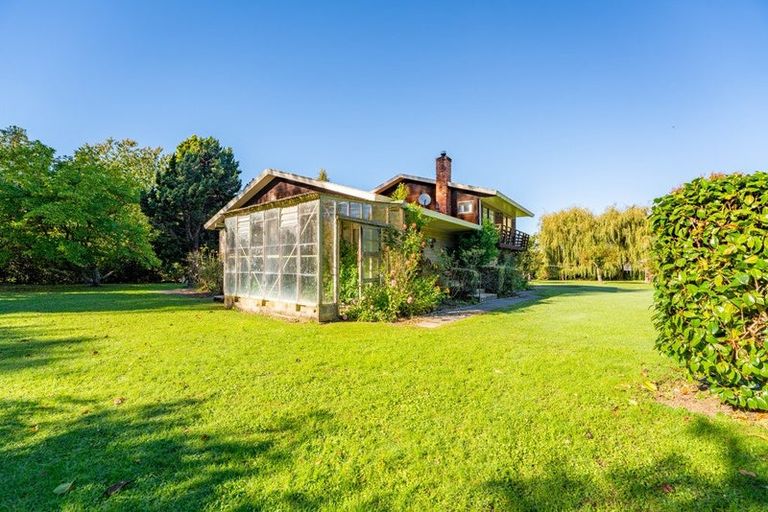 Photo of property in 15 Burdon Road, Woodbury, Geraldine, 7991