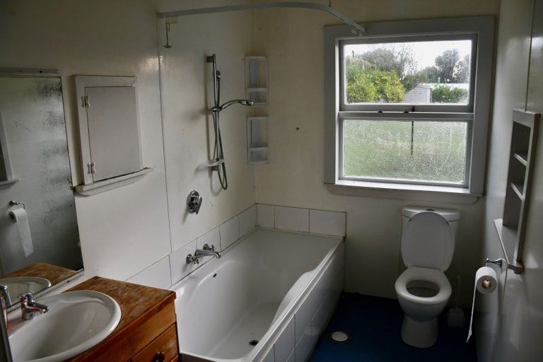 Photo of property in 5-7 Wharf Road, Karamea, 7893