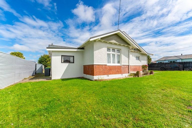 Photo of property in 17 Birkett Street, Temuka, 7920