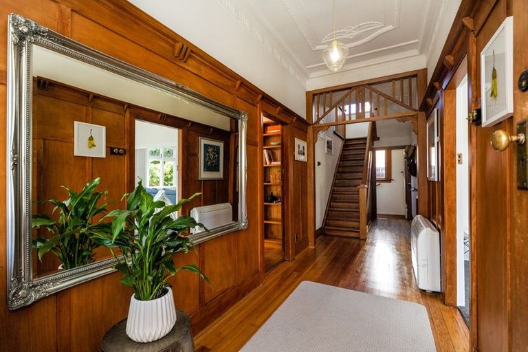 Photo of property in 83 Norfolk Street, Saint Clair, Dunedin, 9012