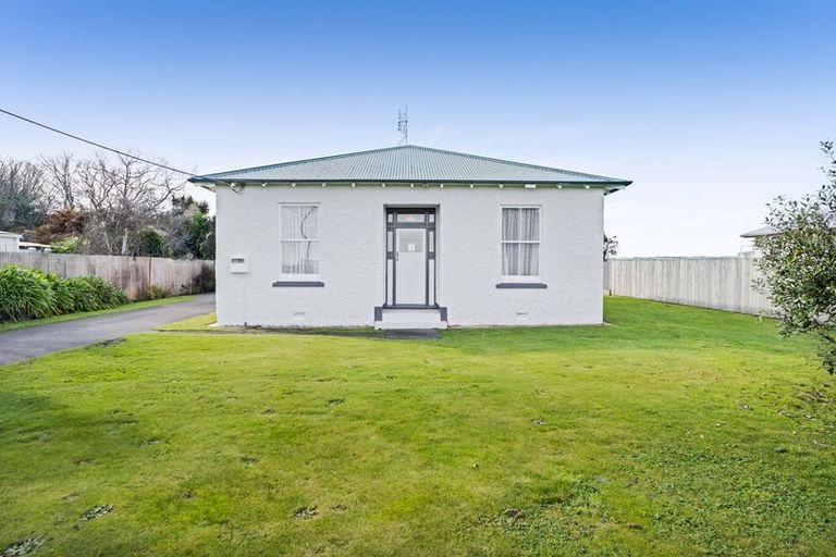 Photo of property in 409 Ohangai Road, Hawera, 4672