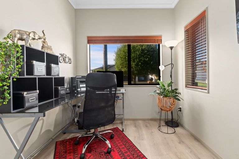 Photo of property in 5 Maldives Way, Papamoa Beach, Papamoa, 3118