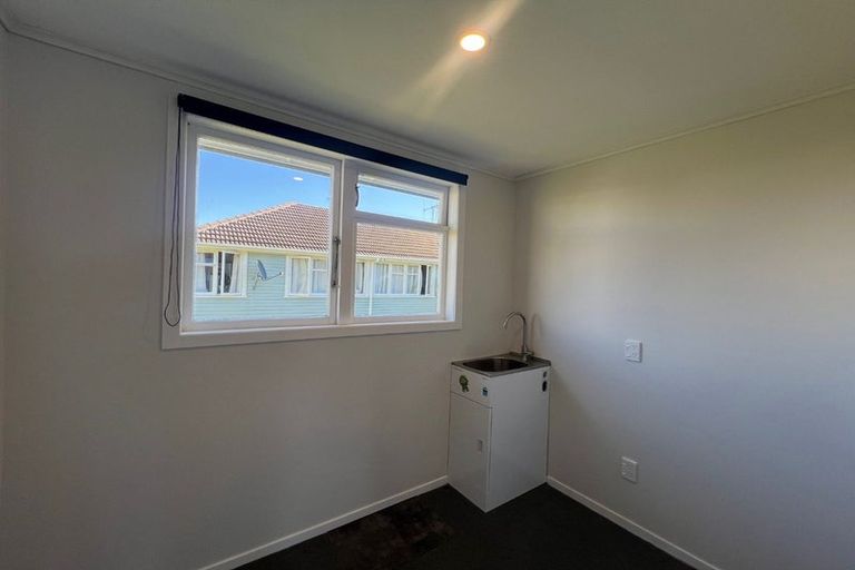 Photo of property in 20 Dunstan Street, Otaki, 5512
