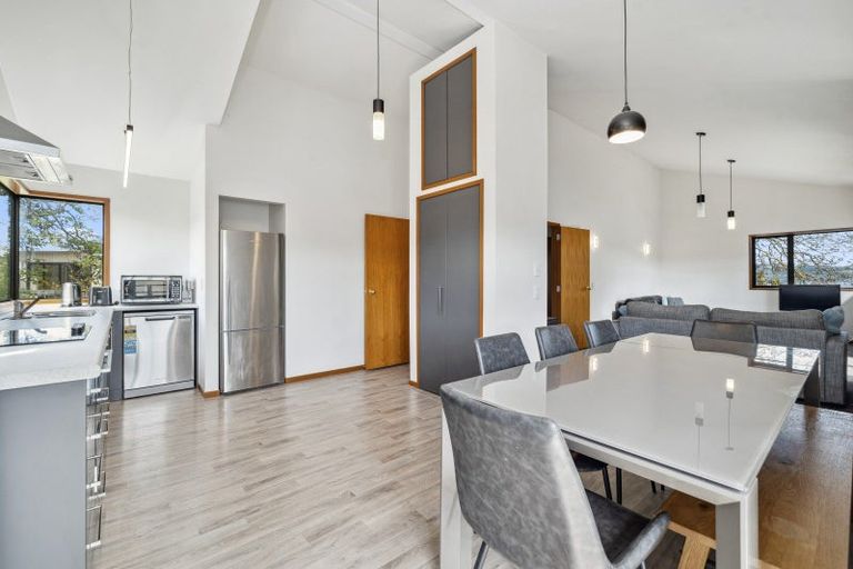 Photo of property in 2/11 Kereru Street, Two Mile Bay, Taupo, 3330