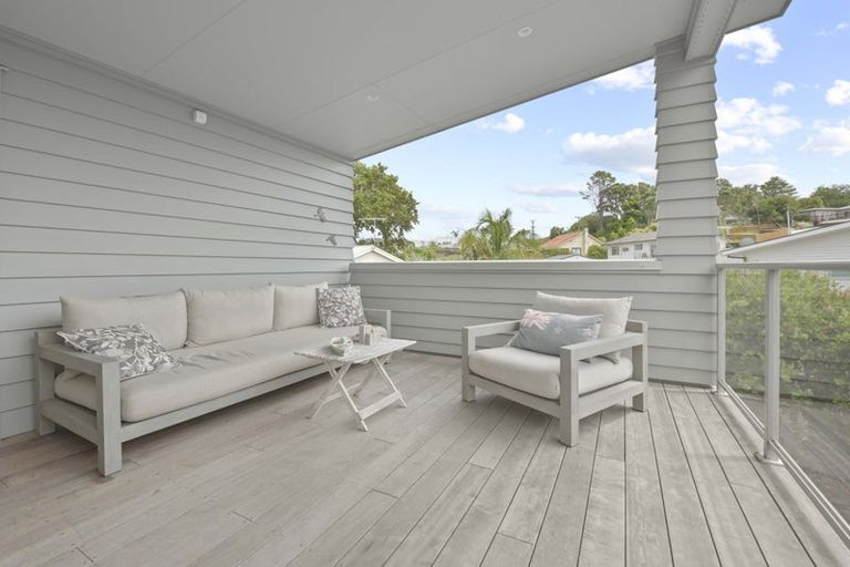 Photo of property in 870 Whangaparaoa Road, Manly, Whangaparaoa, 0930