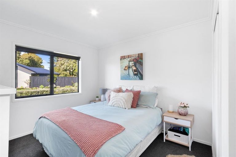 Photo of property in 8 Parawai Street, Marshland, Christchurch, 8083