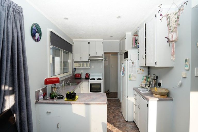 Photo of property in 8 Charles Street, Weston, Oamaru, 9401