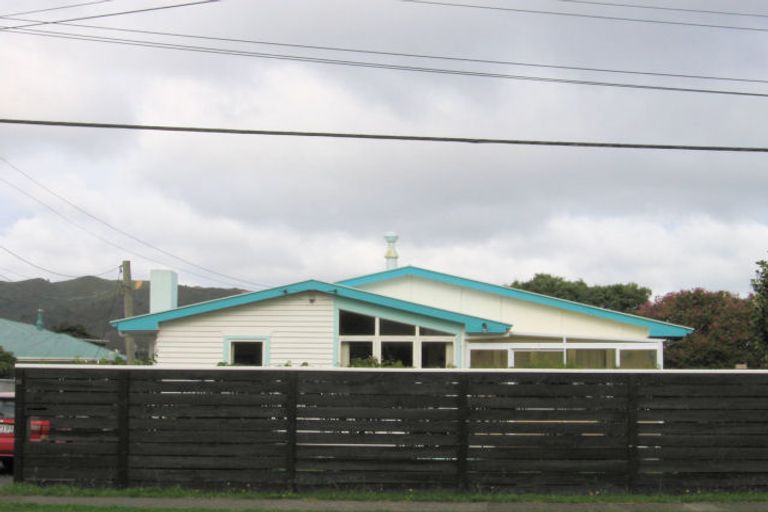 Photo of property in 22 Cottle Street, Avalon, Lower Hutt, 5011