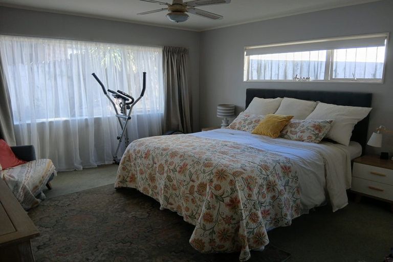 Photo of property in 9 Palm Cove, Arkles Bay, Whangaparaoa, 0932