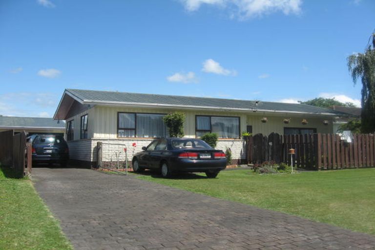 Photo of property in 8 Perham Place, Aramoho, Whanganui, 4500