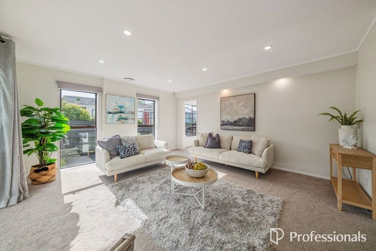 Photo of property in 276 Maungaraki Road, Maungaraki, Lower Hutt, 5010