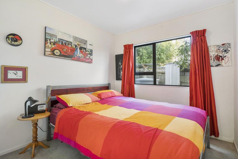 Photo of property in 78b Litten Road, Cockle Bay, Auckland, 2014