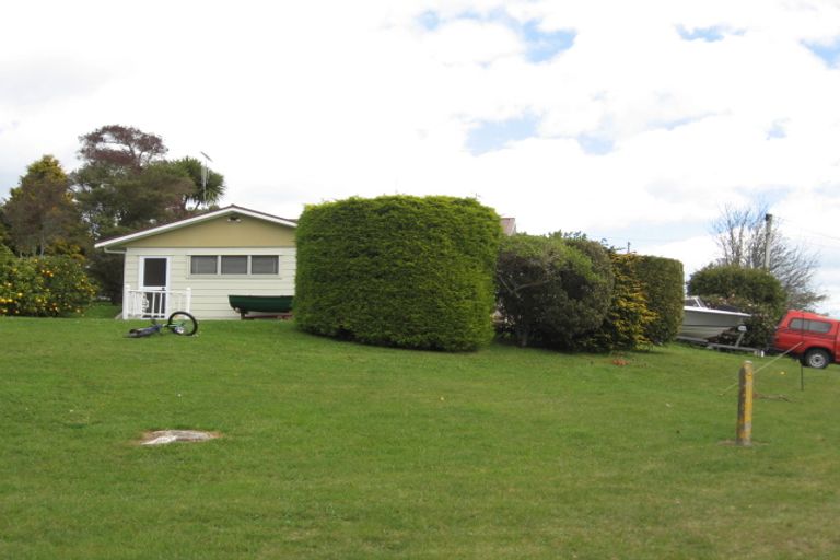 Photo of property in 8 Wharetoroa Drive, Rotoiti Forest, Rotorua, 3074