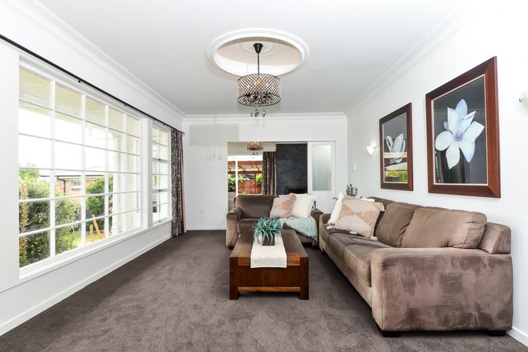 Photo of property in 27 Hinton Avenue, Forest Lake, Hamilton, 3200